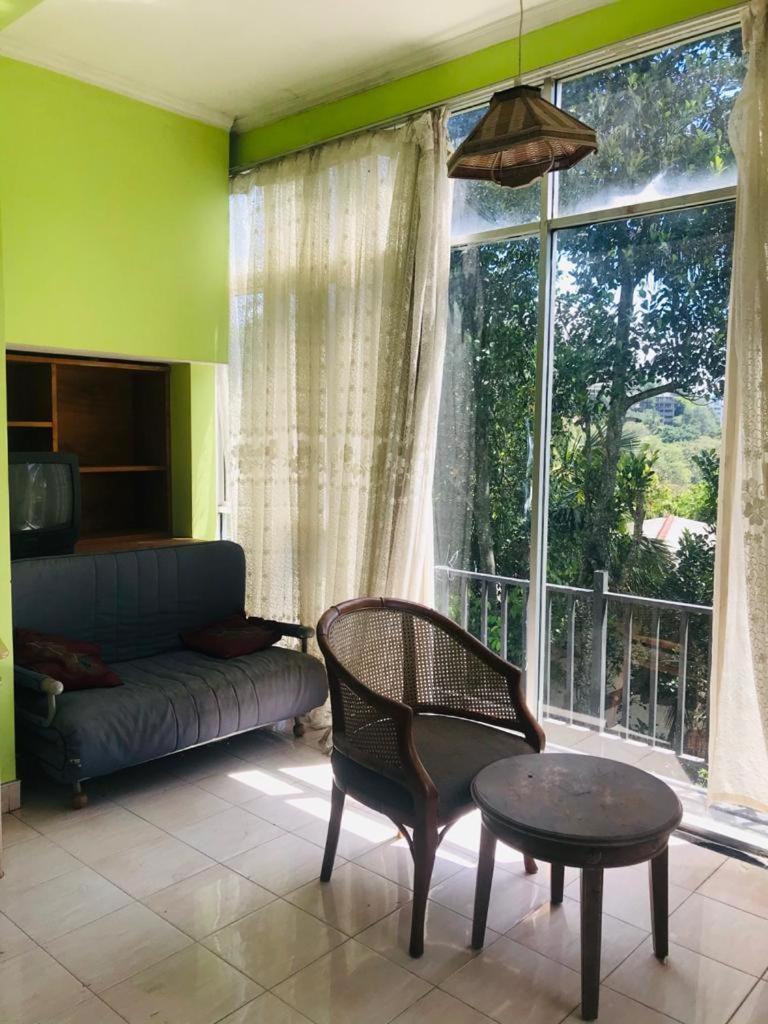 Suisse View Residence Kandy Bagian luar foto