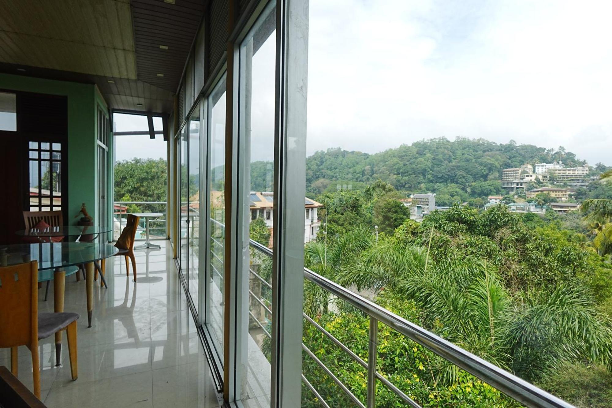 Suisse View Residence Kandy Bagian luar foto